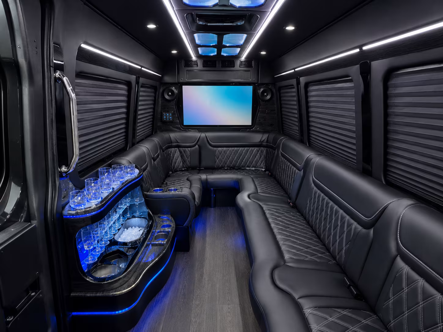 need a bus to boise airport long distance airport transfers made simple