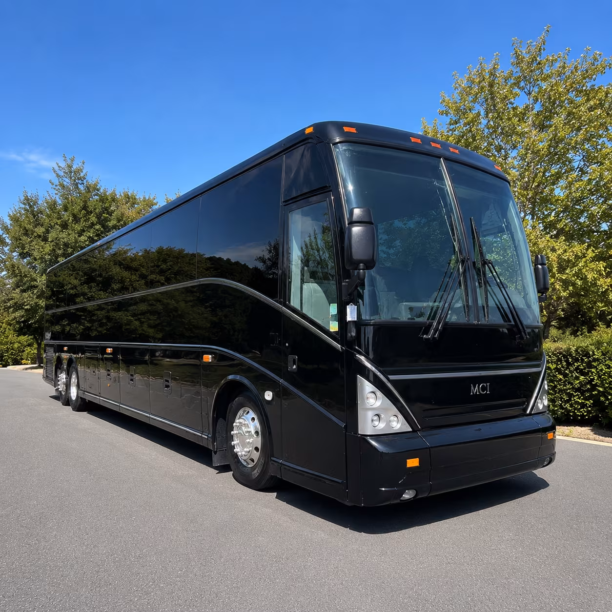 why a bus makes all the difference at canyon county vineyard weddings